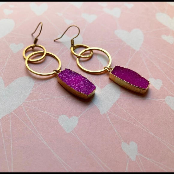 Beautiful pink druzy & hoop earrings by Sparkazilla on Etsy. - Picture 4 of 6
